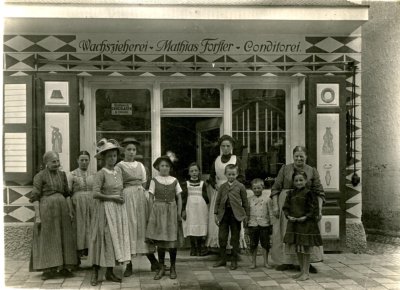 Wachsvotive mit Model und Lebkuchen-Model, 19. Jahrhundert